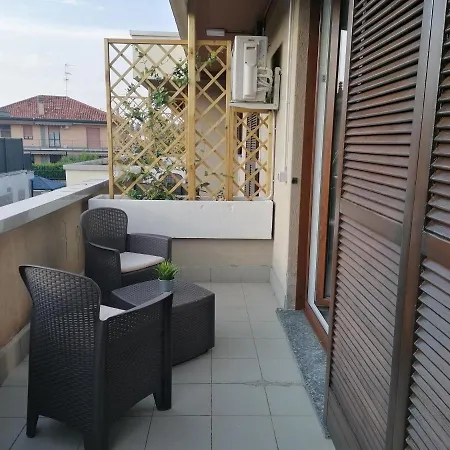 Suite Room Malpensa B&B-3